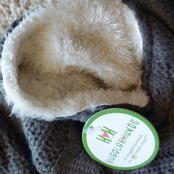 Huggle Hounds Cable Knit Dog Jacket - L - Picture 3 of 13